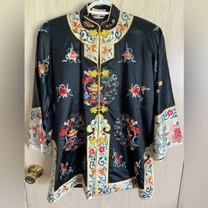 Vintage 1960s Bai Hua Hand-Embrioidered Chinese Silk Jacket Size Medium